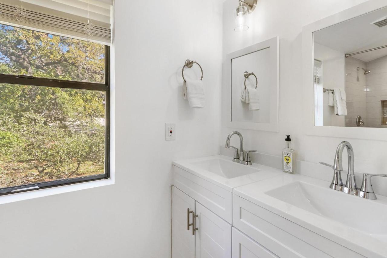 Wimberley Log Cabins Resort And Suites- Unit 2 Eksteriør bilde
